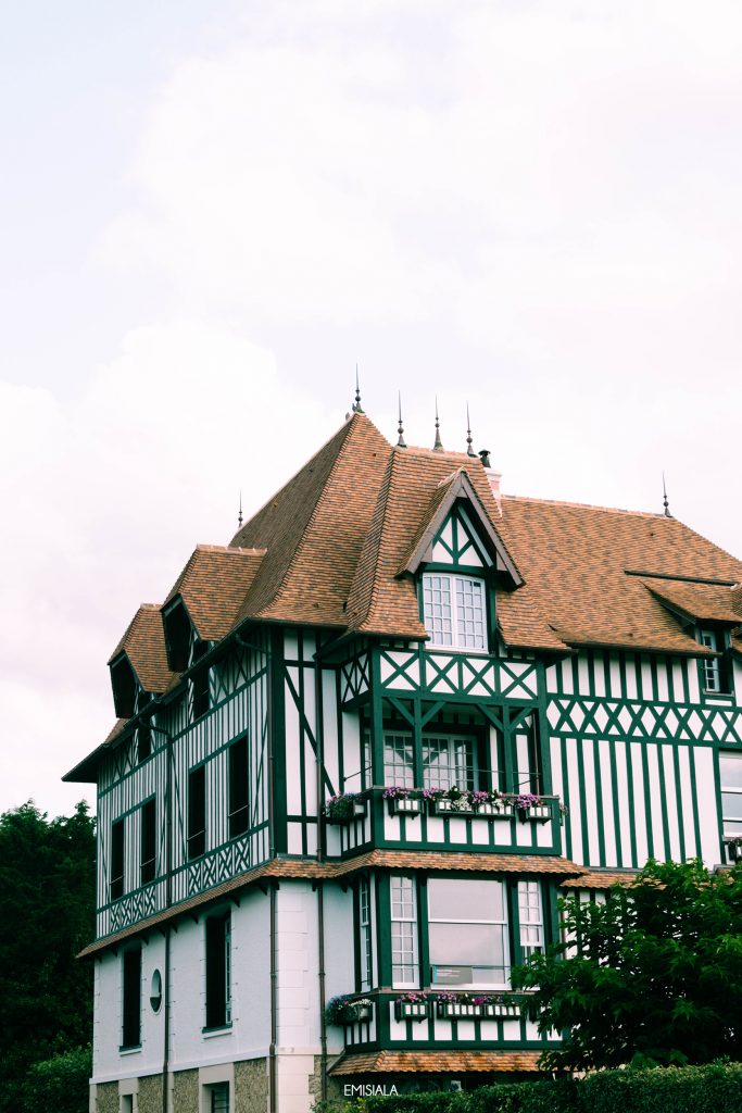 Photographie de la ville de Deauville.